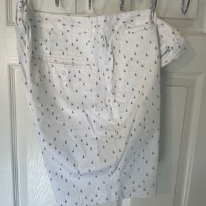 Armani Exchange 34w men’s shorts.